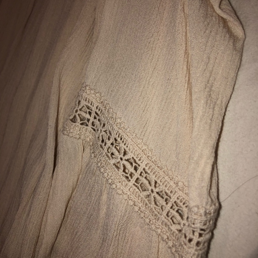 Blouse - Picture 3 of 4